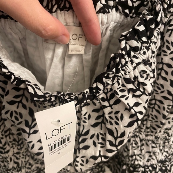 NWT Ann Taylor Loft Floral Plaid Peplum Cami - Picture 4 of 4